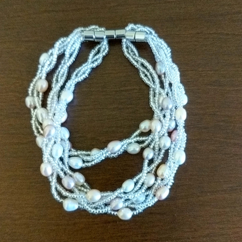 Pearl and bread fashion bracelet